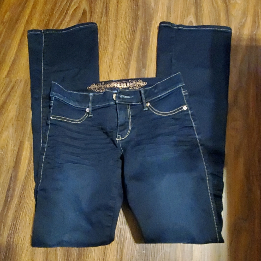 Express Barely Boot size 4×30